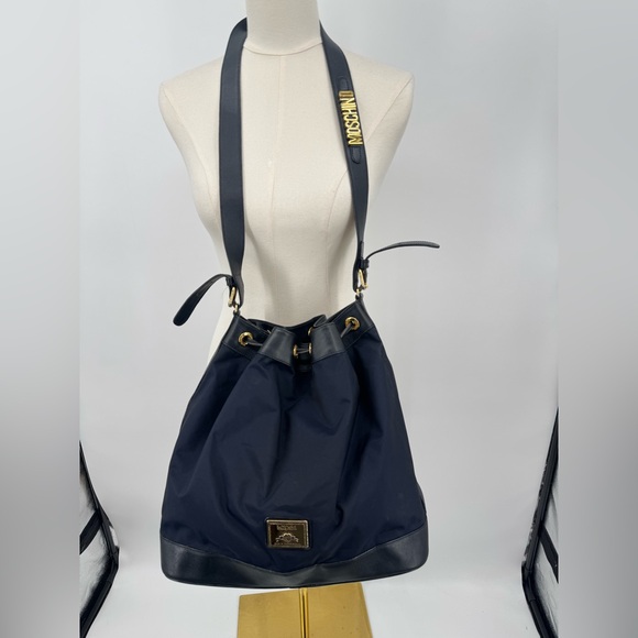 Moschino Vintage Bucket Redwall Nylon Navy Blue Shoulder Bag Crossbody - Picture 13 of 14